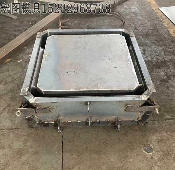 平鋪式生态護坡模具(jù) 平鋪式生态護坡模具(jù)